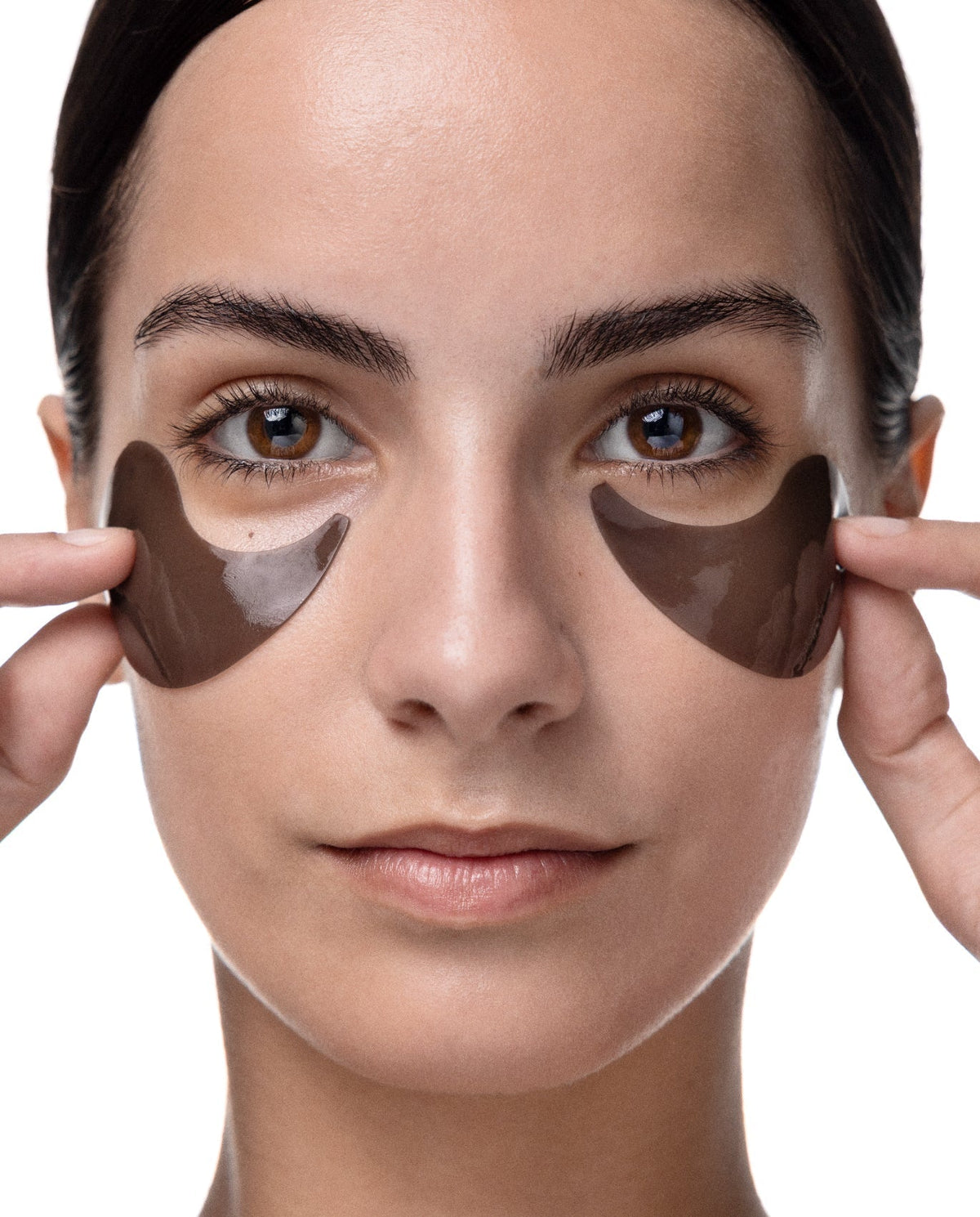 How hydrogel eye patches actually work